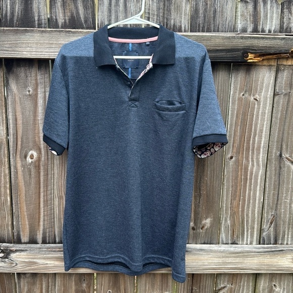 GUIDE LONDON NAVY HIDDEN SKULL PRINT INSIDE PLACKET SHORT SLEEVE POLO, size XL - Picture 3 of 10